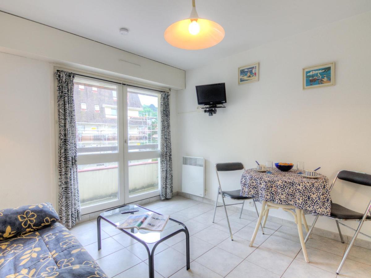 Les Flots Bleus-1 By Interhome